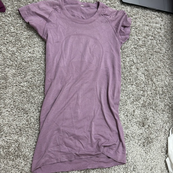 Lululemon swiftly tech short sleeve - Picture 1 of 1